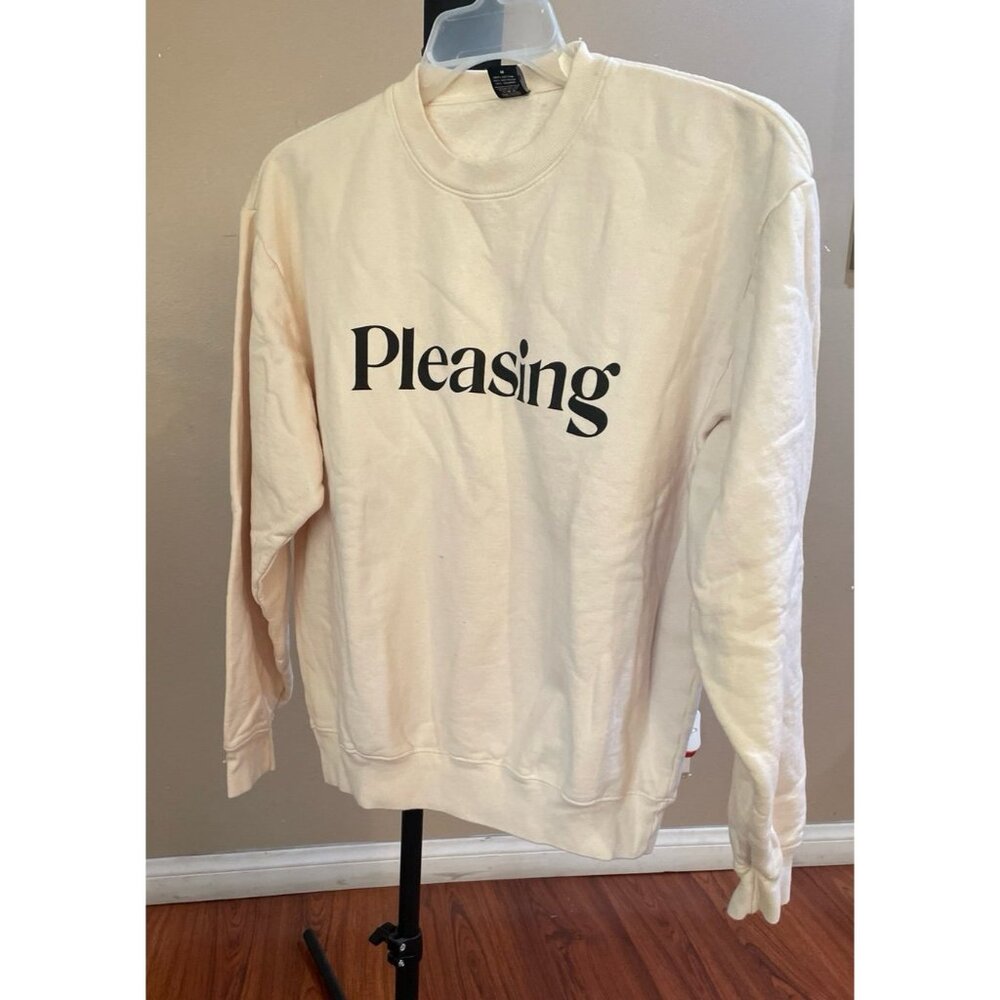 PLEASING BY HARRY STYLE SWEATSHIRT SIZE MEDIUM